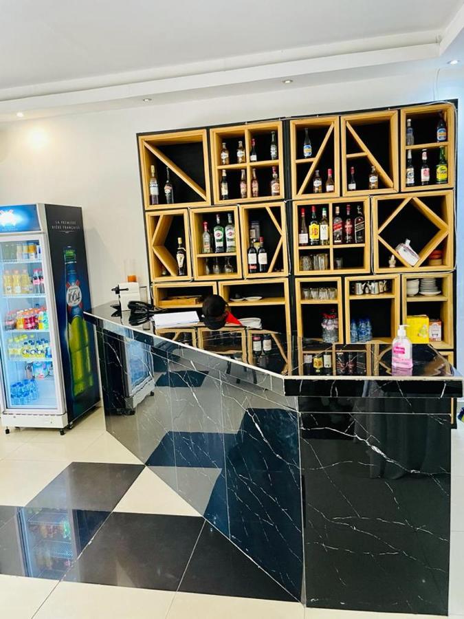 Class Hotel Brazzaville Bagian luar foto