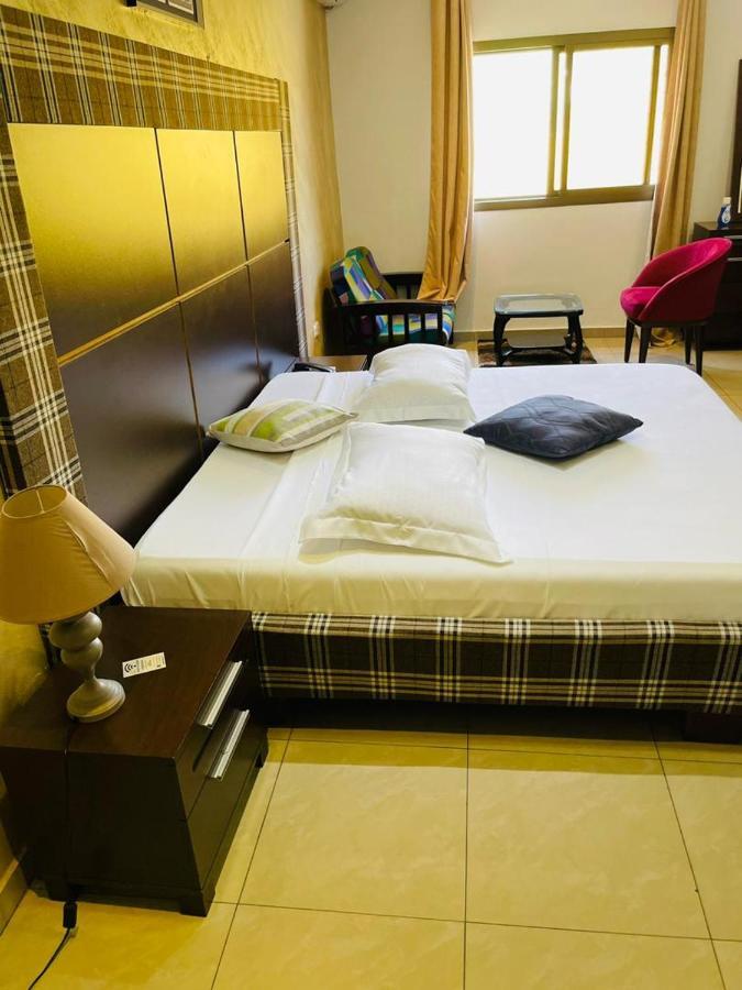 Class Hotel Brazzaville Bagian luar foto